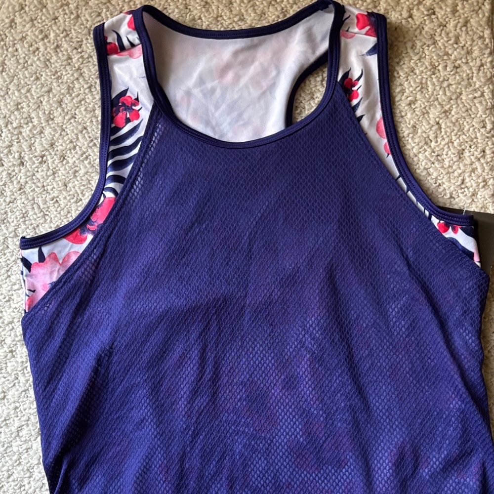 Tank girls new size XXL (18) shell polyester inner body 85% polyester spandex